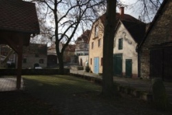 Der Kellerweg am Julianenbrunnen